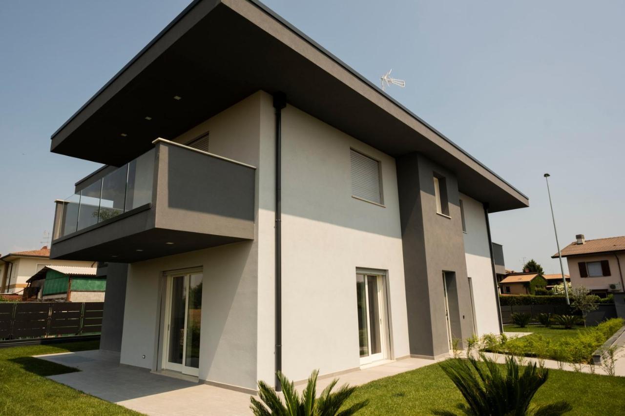 Marali Lake Apartments Di Enrica Bianchera Desenzano del Garda Eksteriør bilde