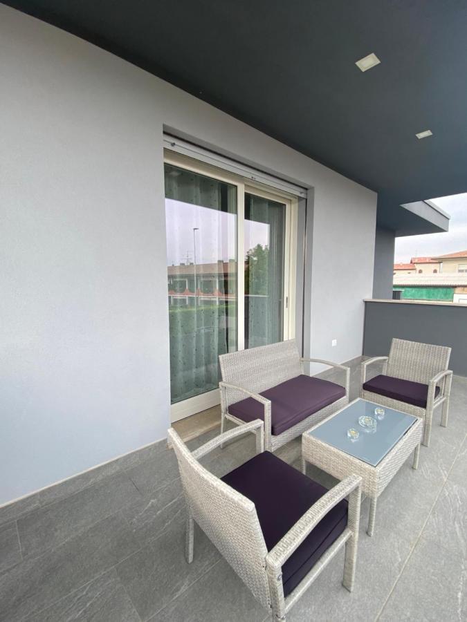 Marali Lake Apartments Di Enrica Bianchera Desenzano del Garda Eksteriør bilde